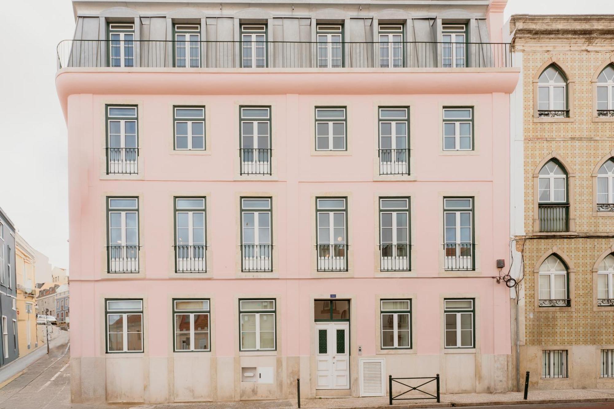 Pink House Beautiful 2 Bedroom Flat In Center Apartamento