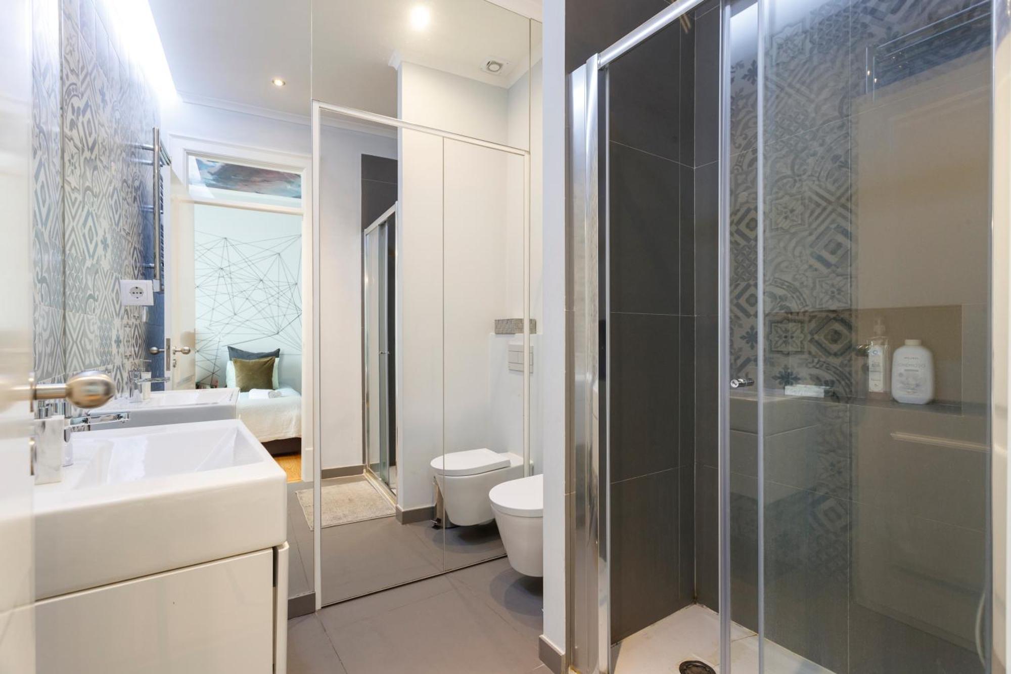 Pleasant Bedrooms In Shared House In The Center Of Praca Da Figueira Habitación en casa particular Lisboa