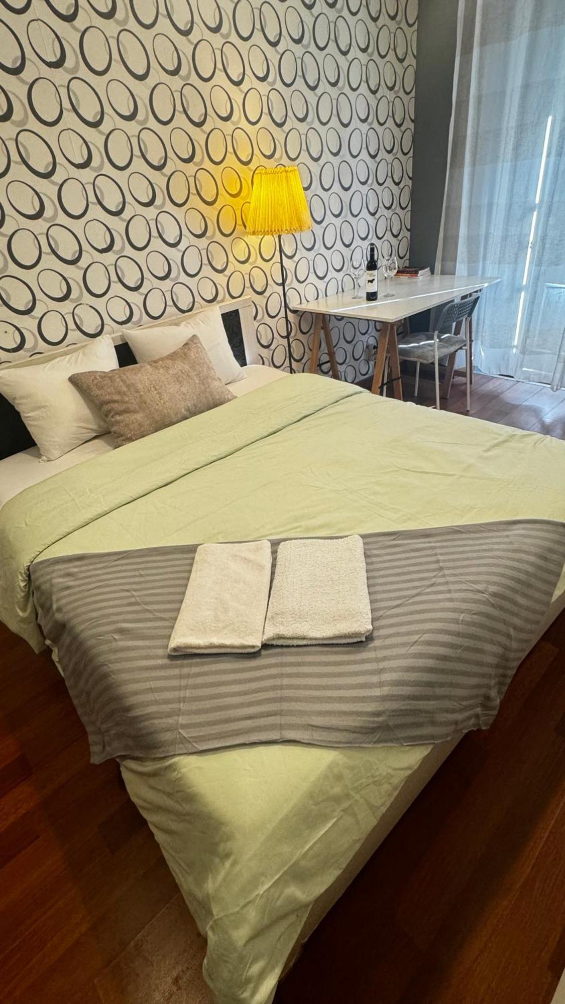 Cais Sodre Homestay *