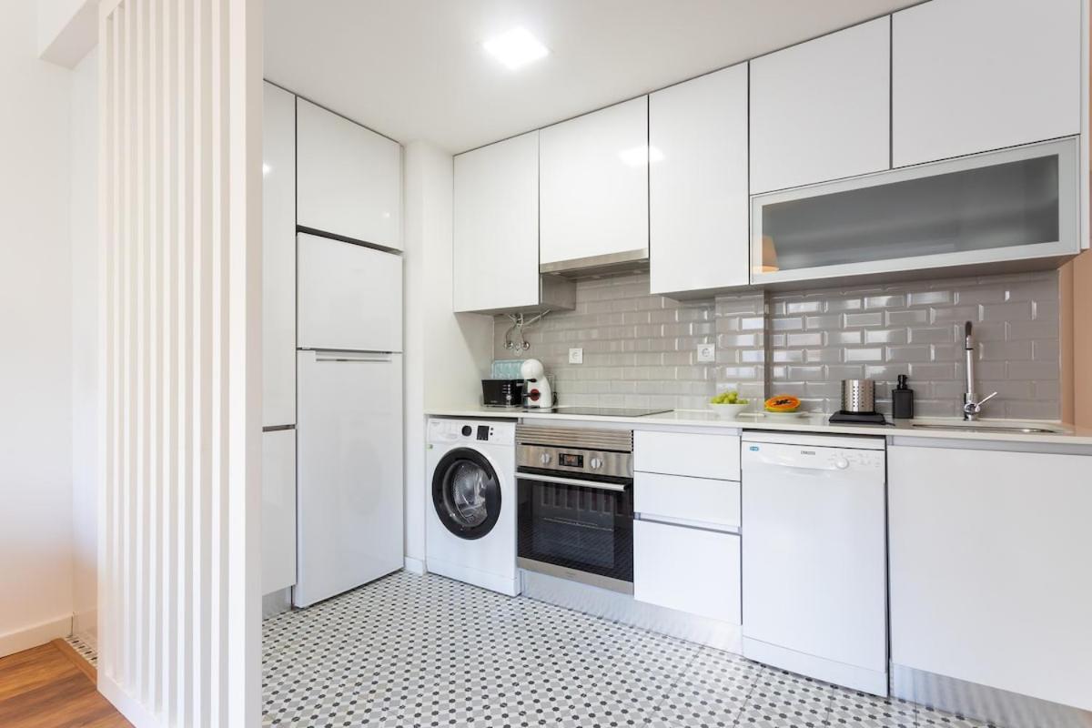 Modern T1 In Apartamento