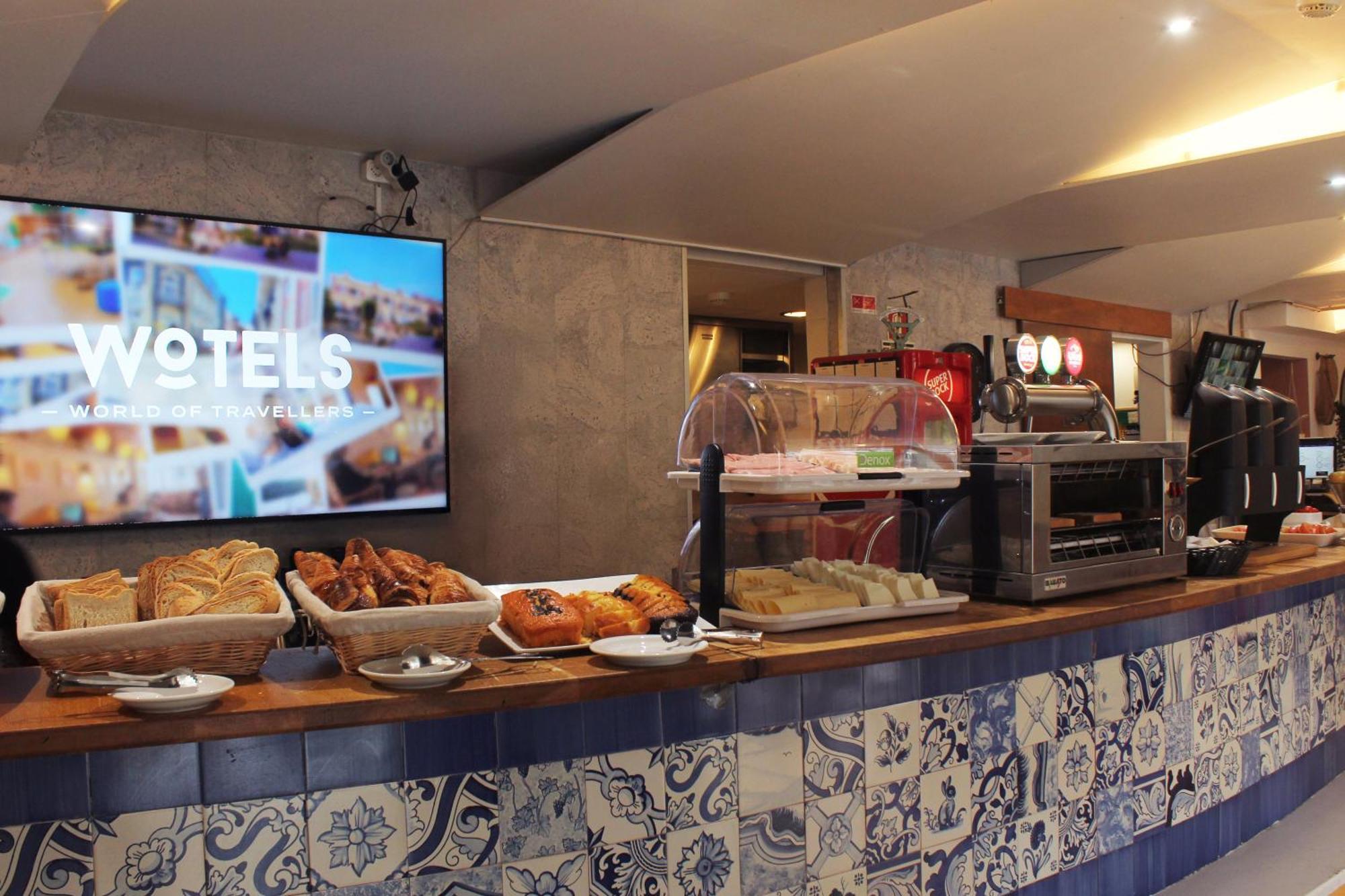 Hostal Wot Nomad