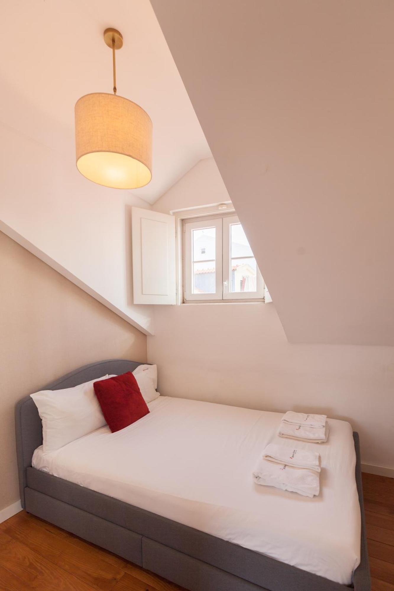 Flh Portas Do Sol Duplex With Terrace Apartamento Lisboa