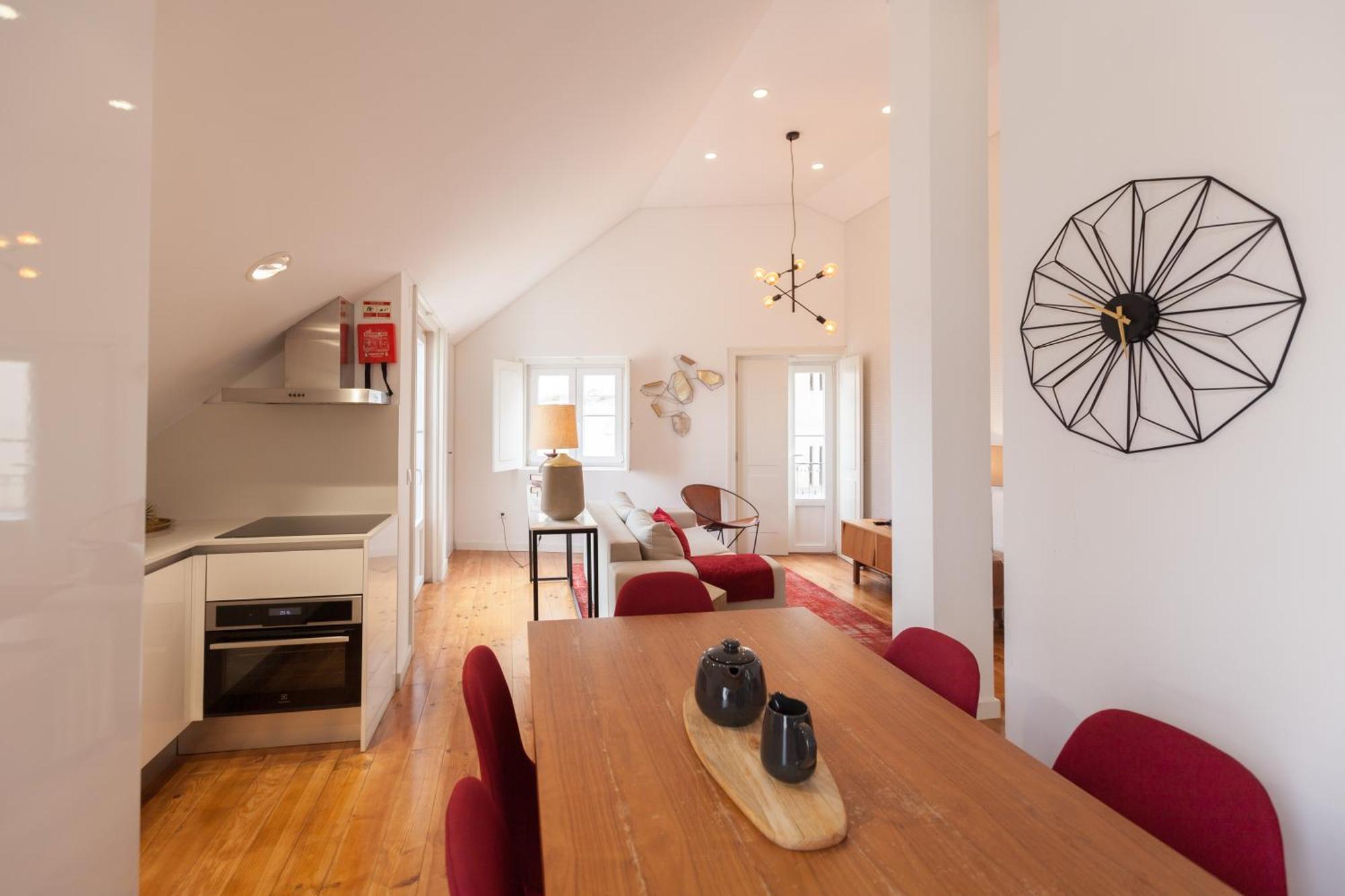 Flh Portas Do Sol Duplex With Terrace Apartamento
