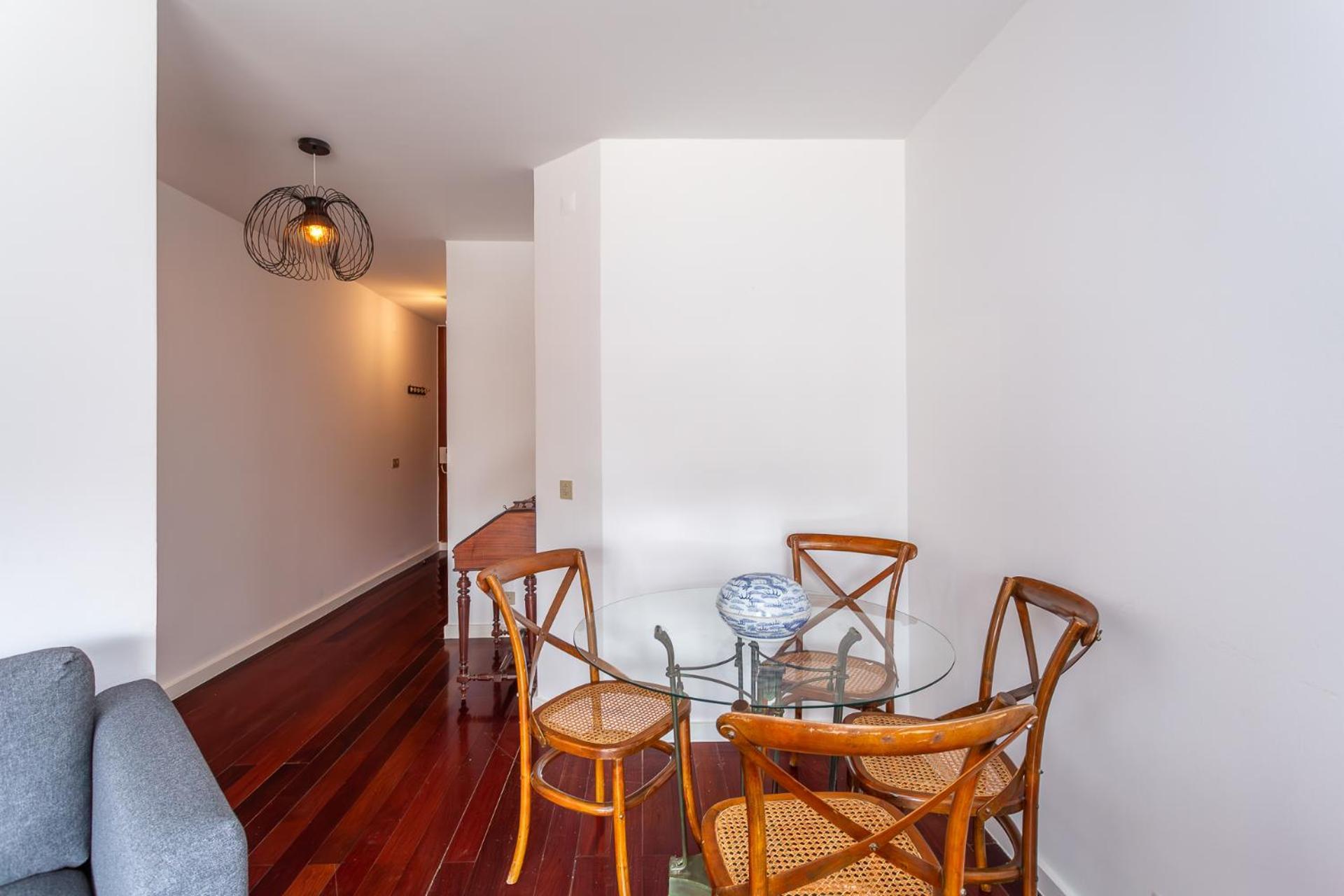 Apartamento 1 *