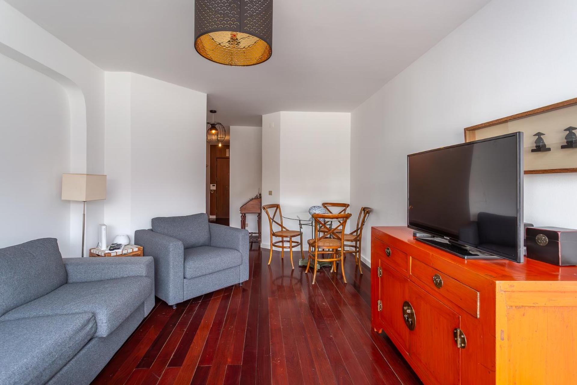 1 * Lisboa