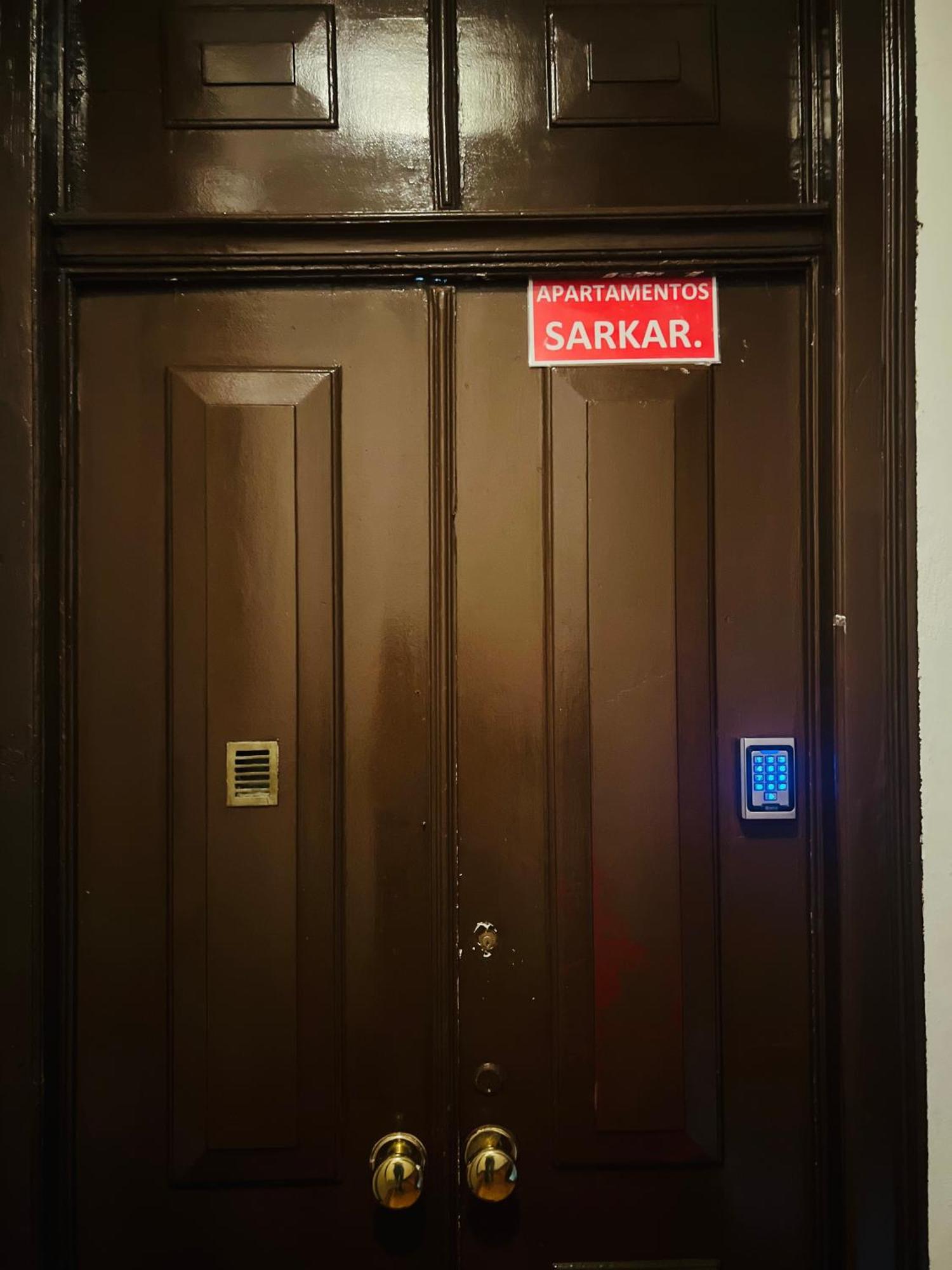 Apartamento's Sarkar Habitación en casa particular *