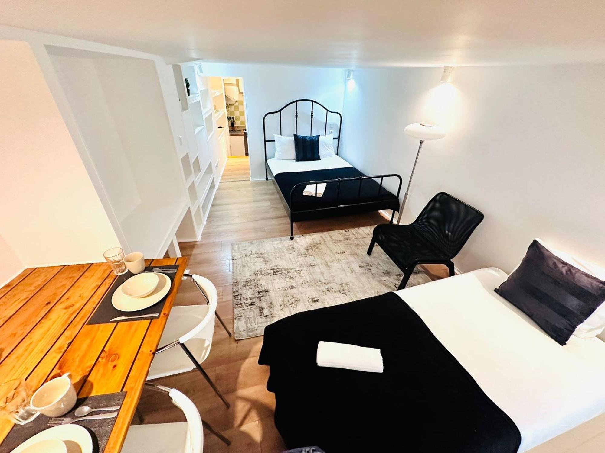 Flat, Location In Town * Lisboa