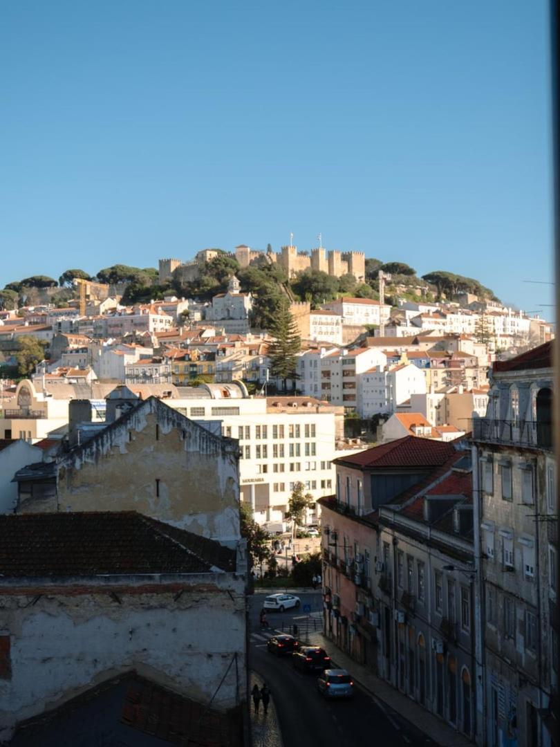 Stylish 2br Castle View - | By Airnest *
