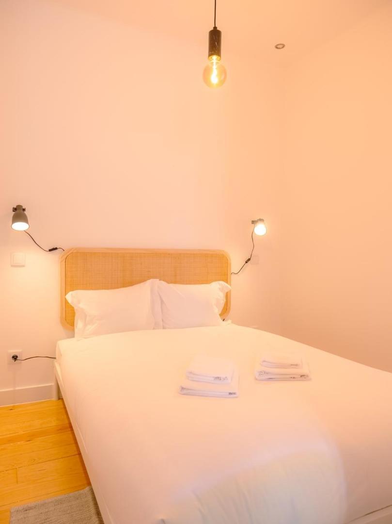 Stylish 2br Castle View - | By Airnest