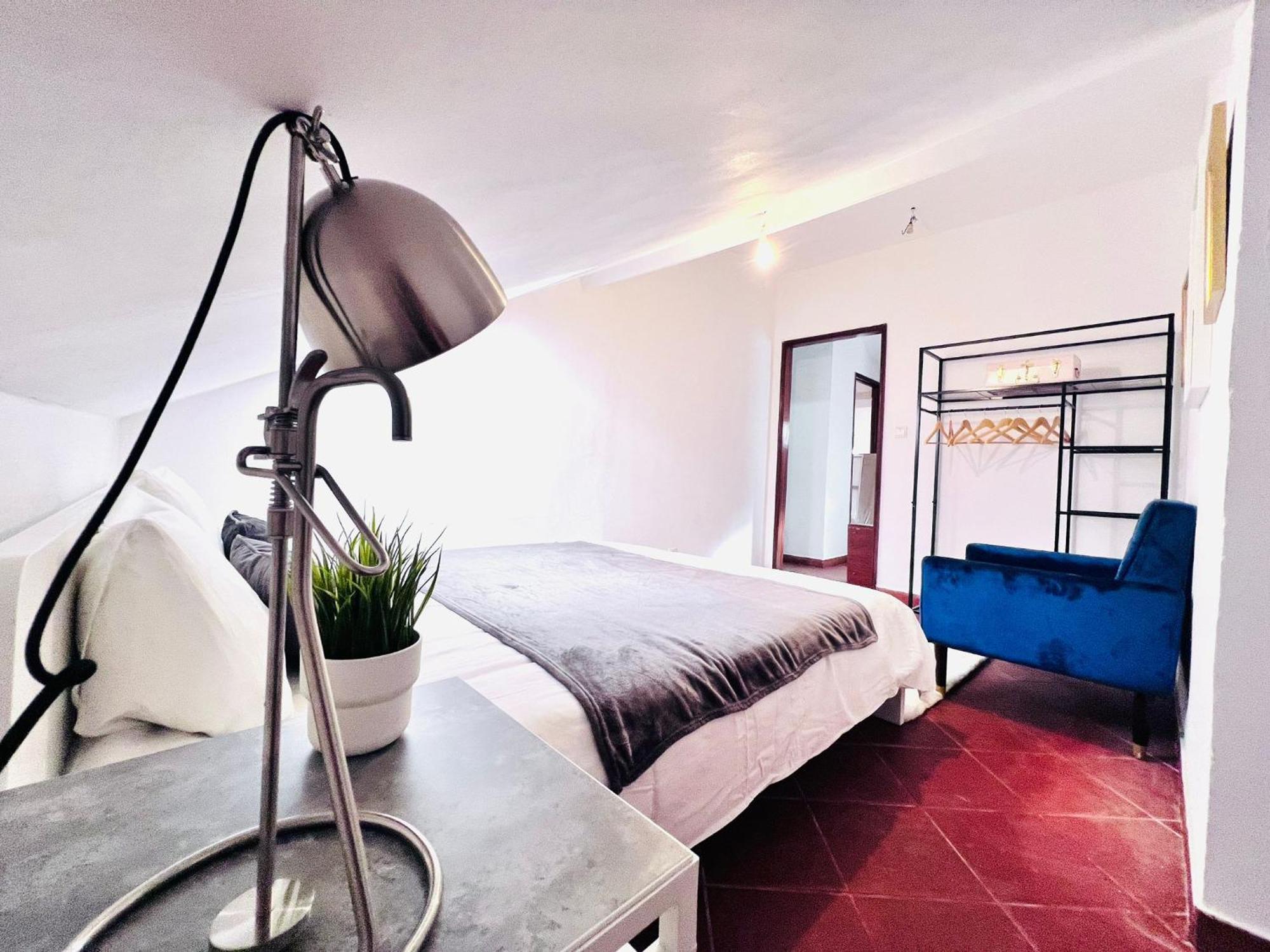 Bairro Alto, Location In Centre Hostal