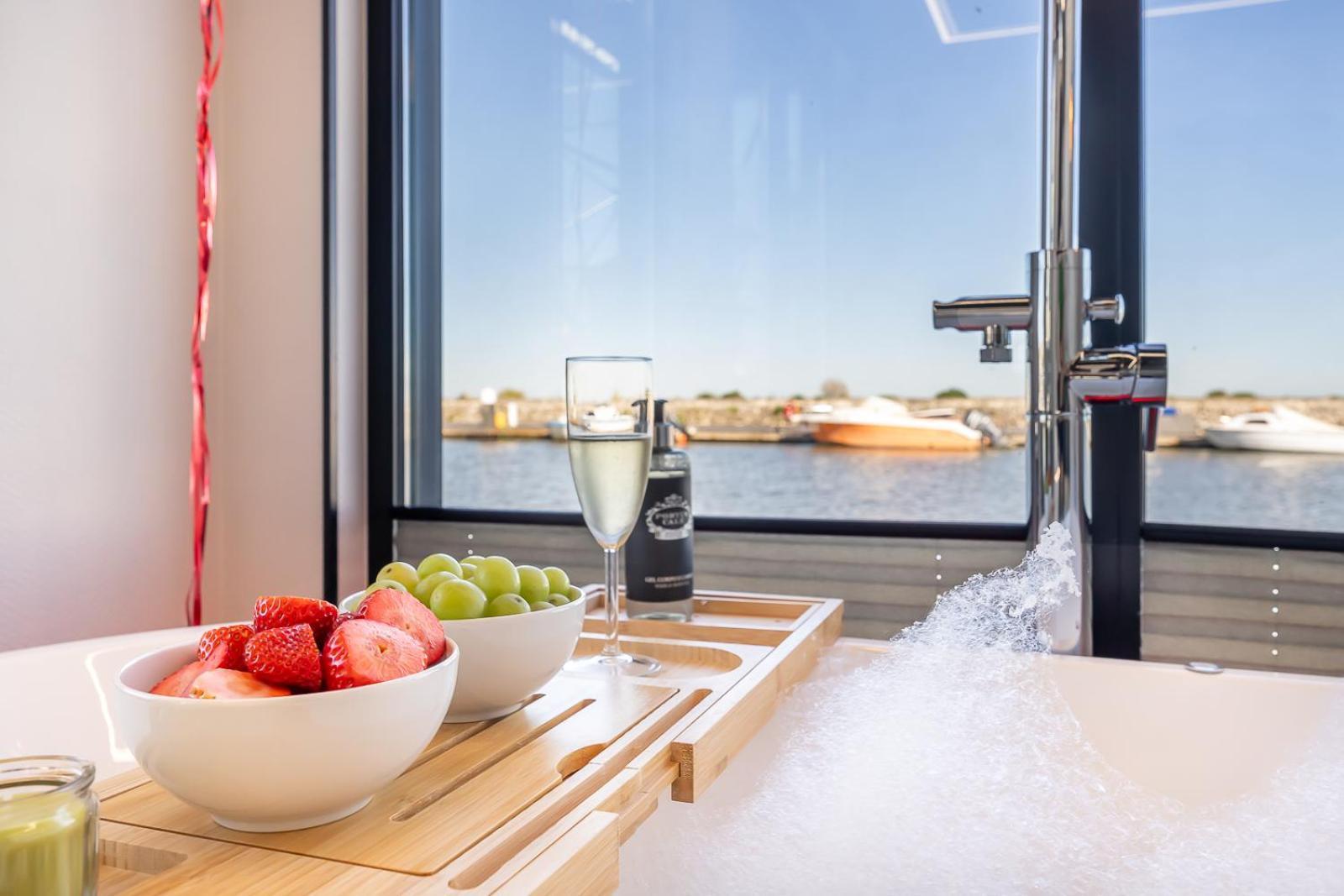 The Homeboat Company Parque Nacoes-lisboa Hotel en barco *