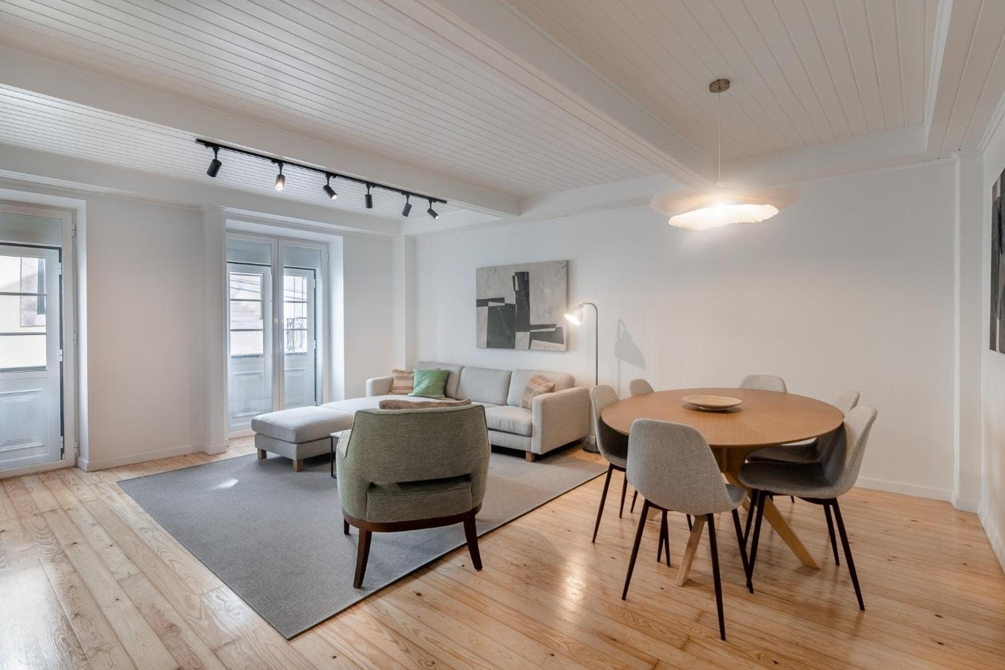 Be Fully Renovated! In The Heart Of The Old Town - Bica Apartamento *