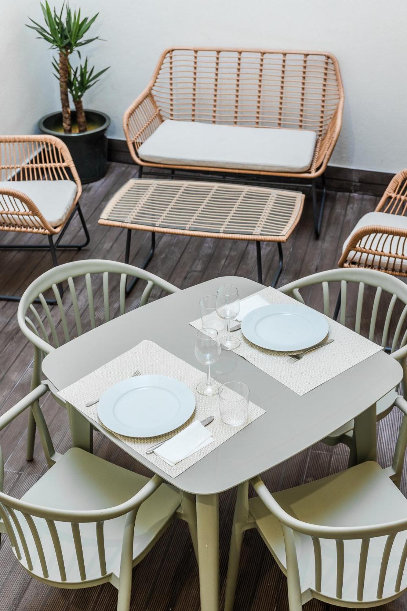 Be Fully Renovated! In The Heart Of The Old Town - Bica *