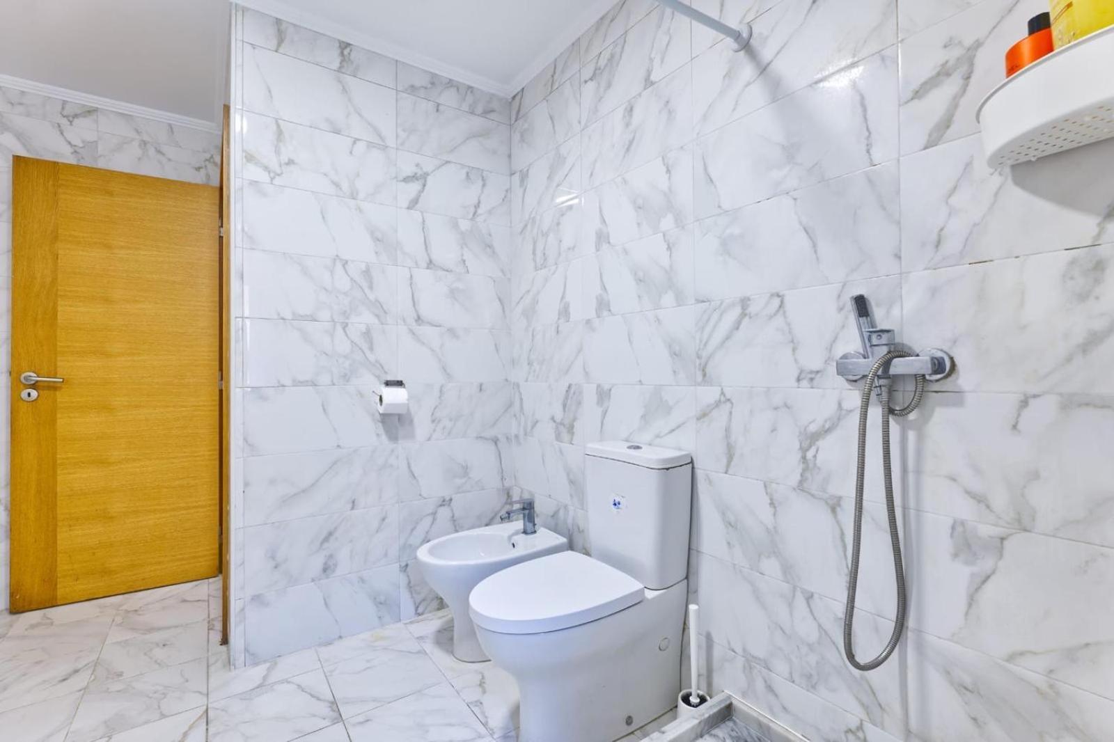 Beautiful And Spacious Flat In The Center Apartamento *