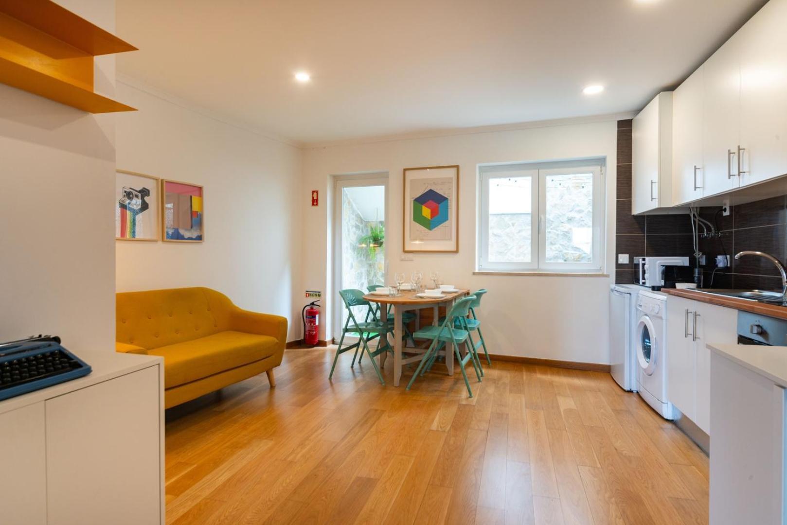 2-bed With A Charming Terrace At Intendente Apartamento Lisboa