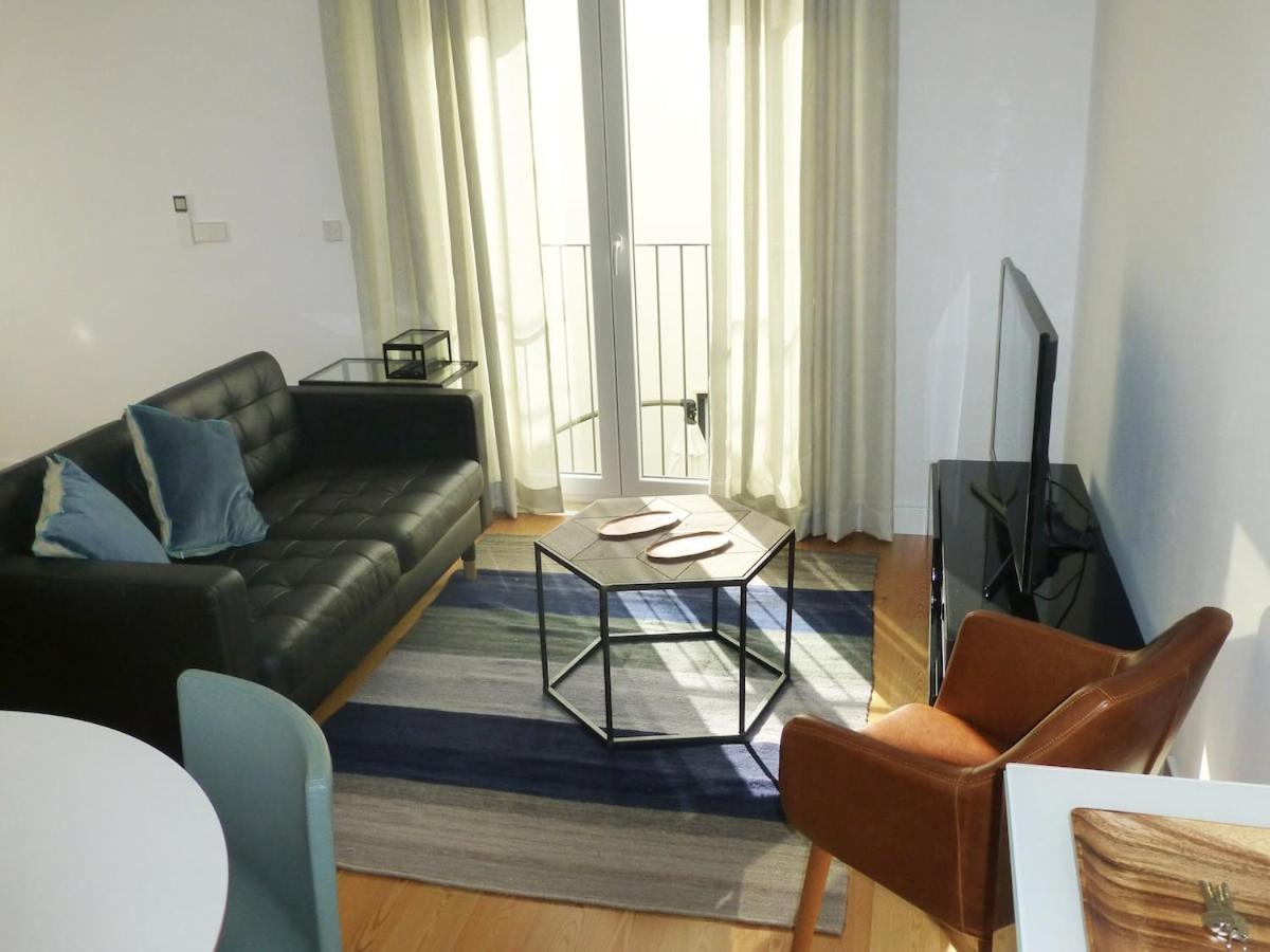 Charming Equipped Ac Lift Parking 4p Apartamento Lisboa