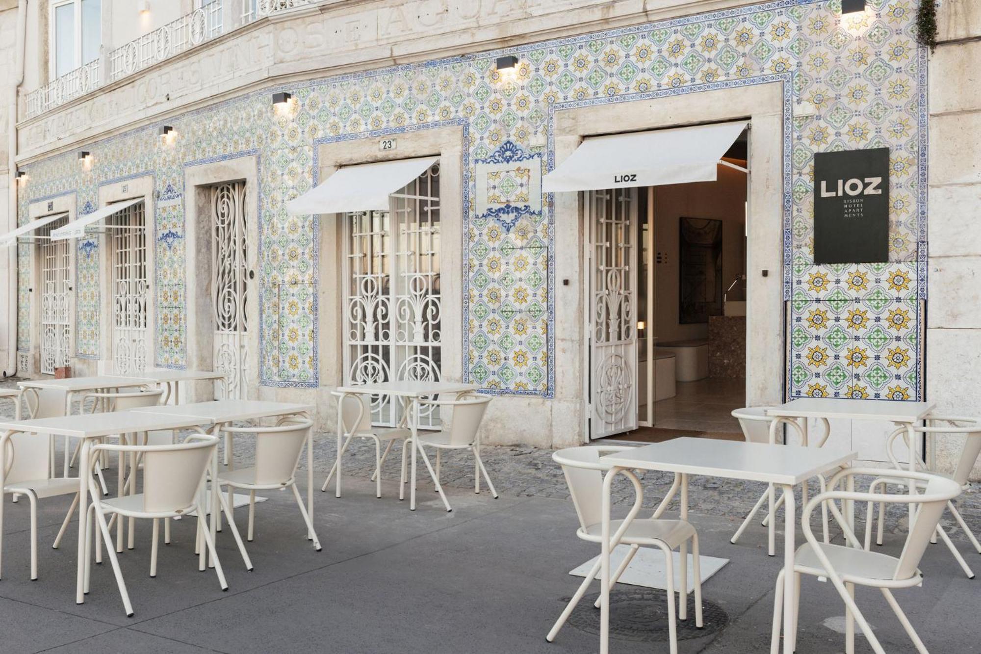 Lioz Apartahotel