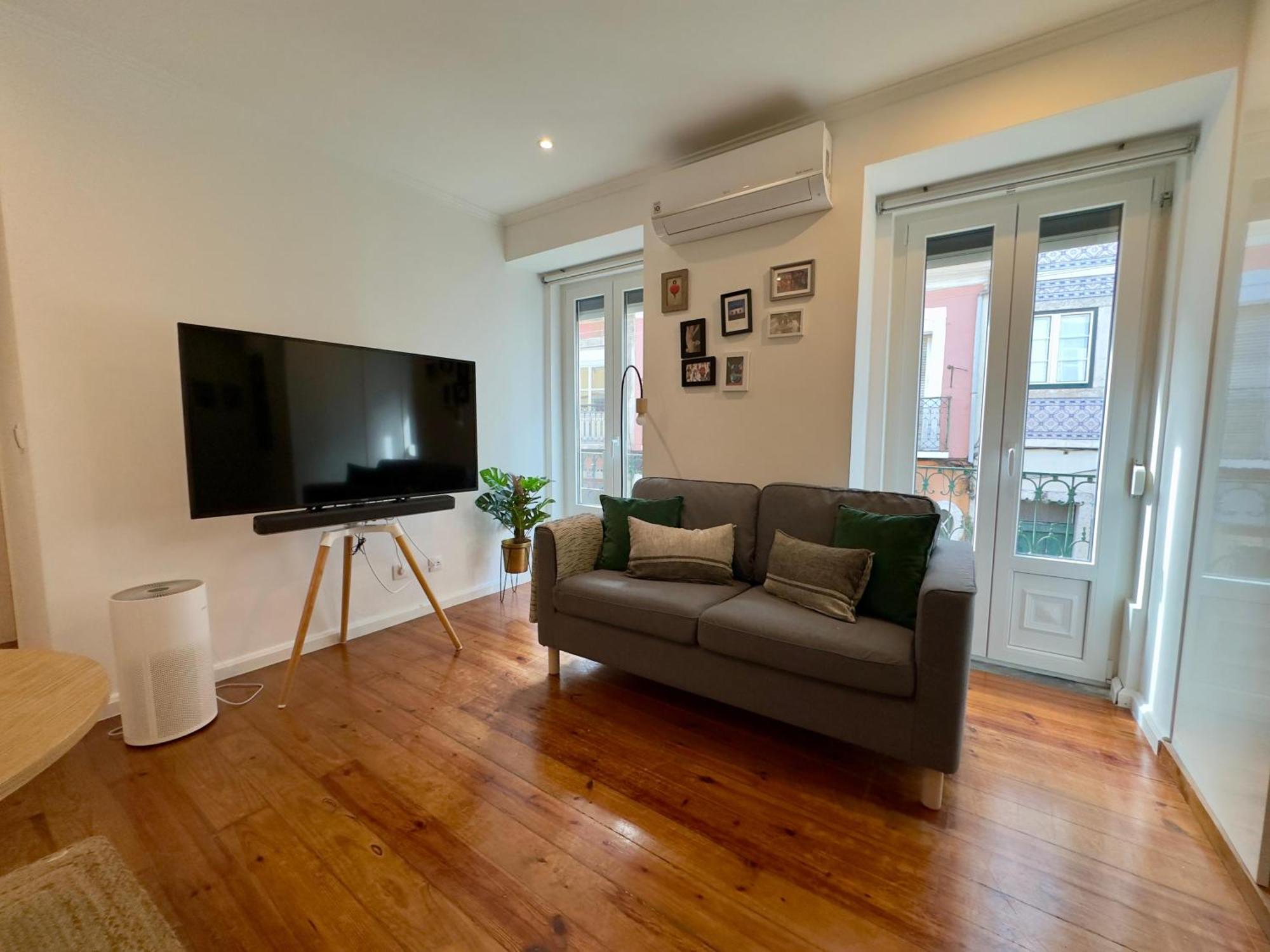 Great Pad In Alcantara Apartment Lisbon