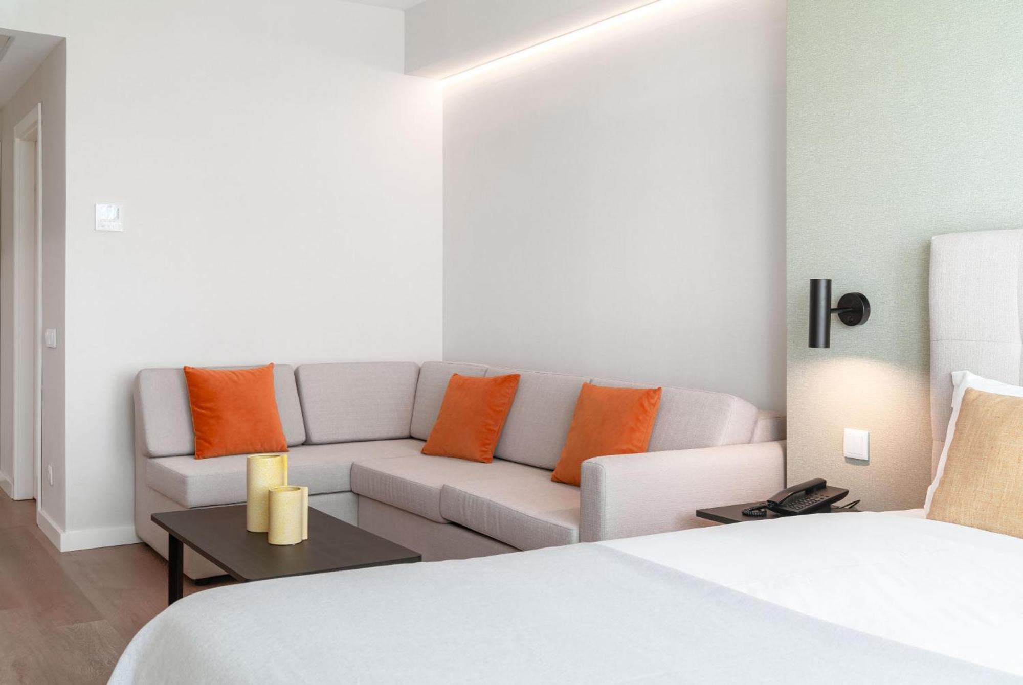 Apartamento Limehome Defensores De Chaves