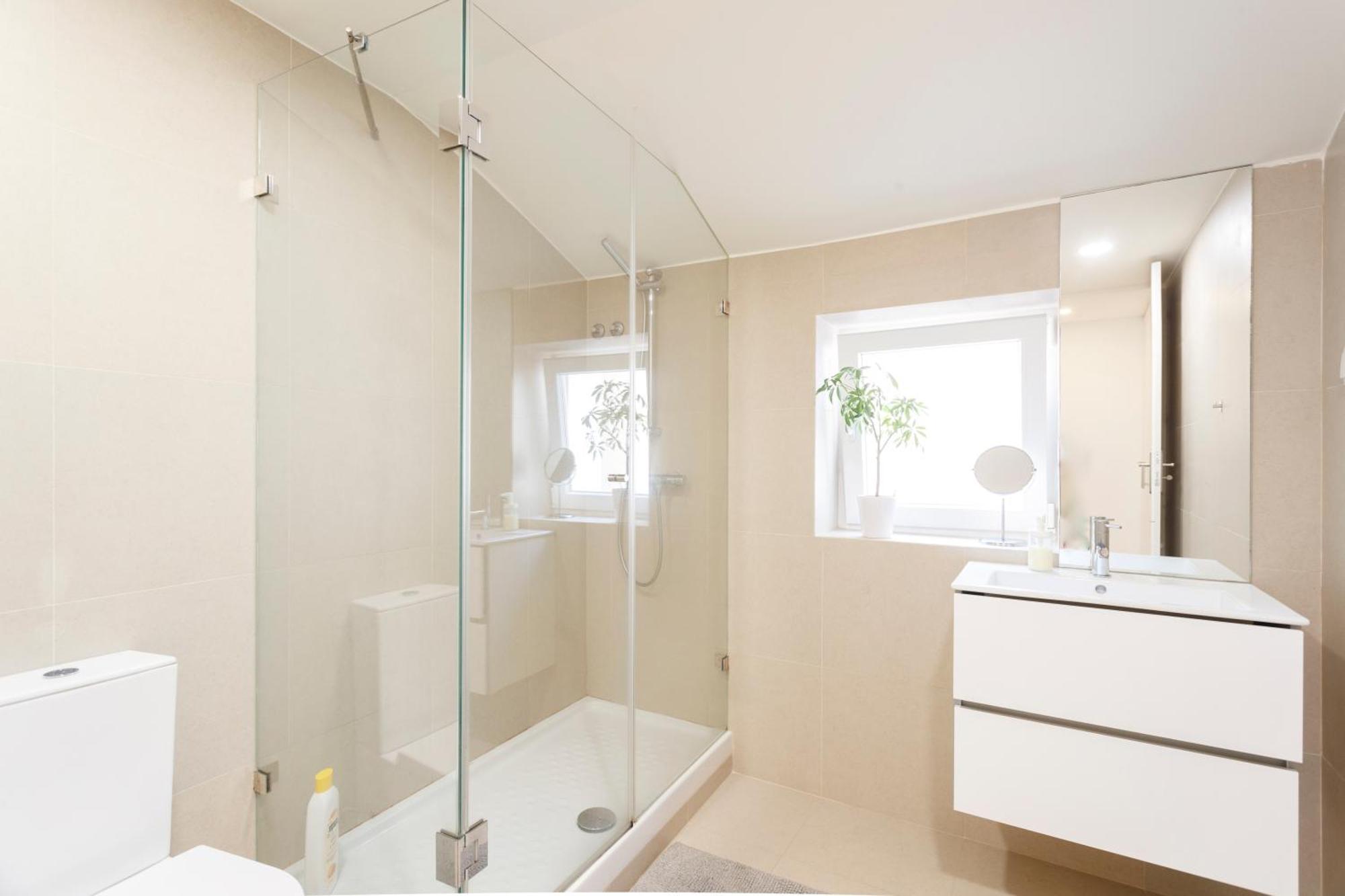 Double With Private Wc In Shared House In Downtown Lisboa