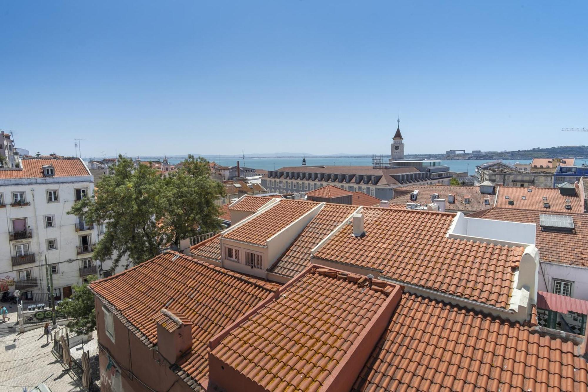 Lv Premier Bica River View Apartamento *