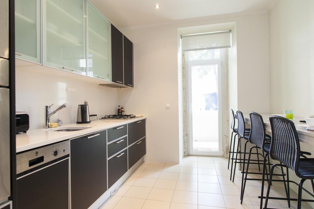 Joivy Stunning 3br Apt With Balcony, Nearby Saldanha Subway & Ist Apartamento