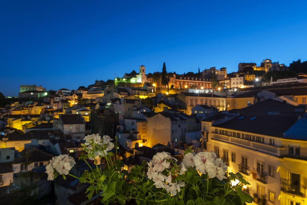 Alfama - St Estevao Viewpoint | Cheese & Wine Apartamento