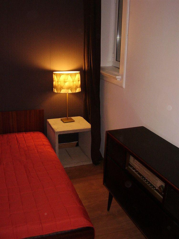 Alves Torgo 14 Hotel *