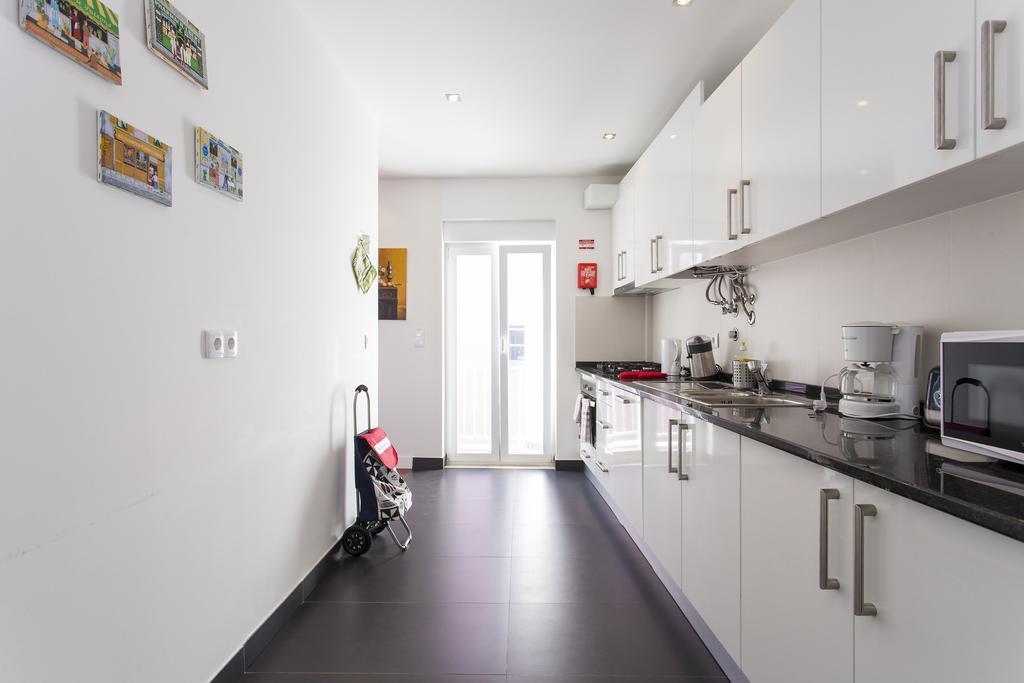 Joivy Joyful 2br With Terrace Nearby Sao Bento Palace Lisboa
