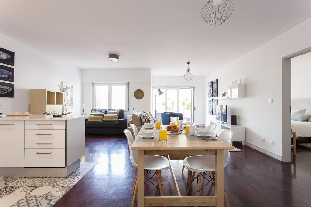 Joivy Superb 1-bed With Workspace And Terrace, Close To Avenida Da Liberdade *