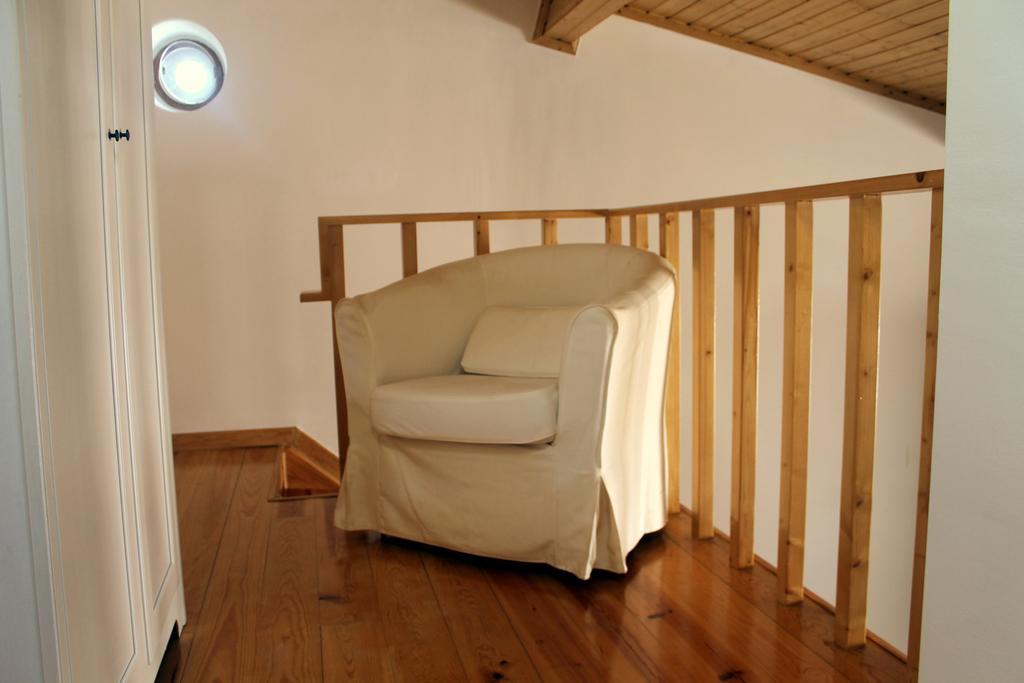 Bairro Alto House, By Timecooler