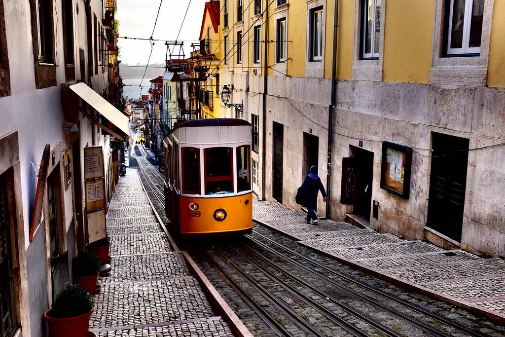 Downtown Bica * Lisboa
