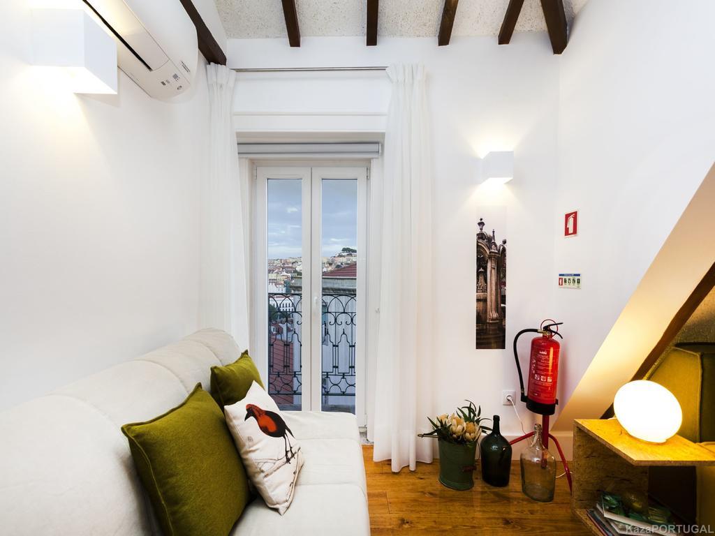 Carmo Chiado Deluxe *