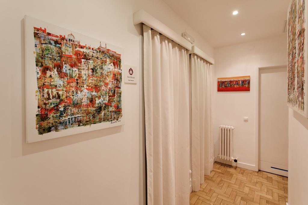 Thehouse 3*