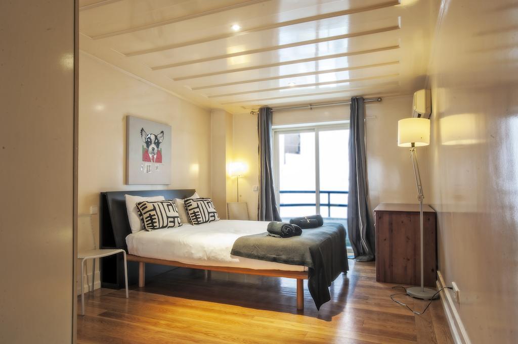 Apartamento Portuguese Living Saldanha Prestige