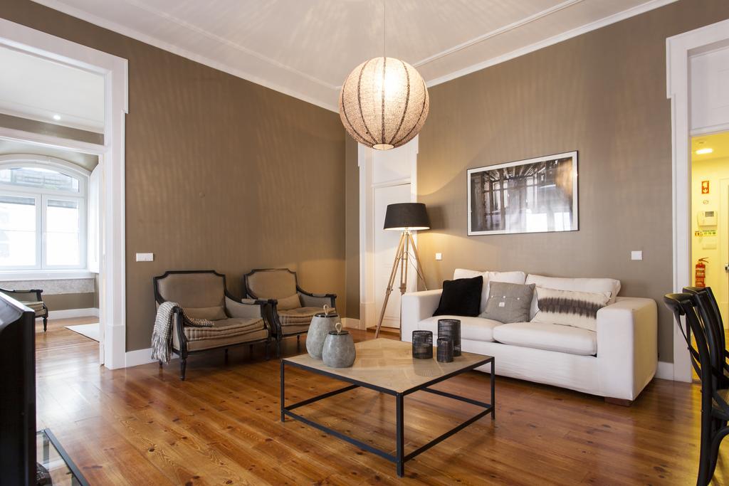 Altido Downtown Pier Apartments