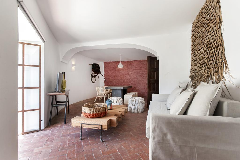 Alfama - St Estevao Viewpoint | Cheese & Wine