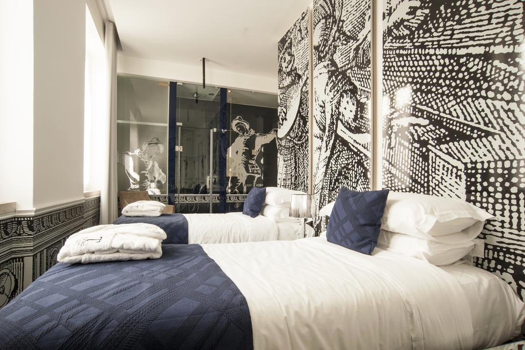 Teatro Boutique &