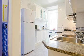 Caza Latina Apartment Lisbon