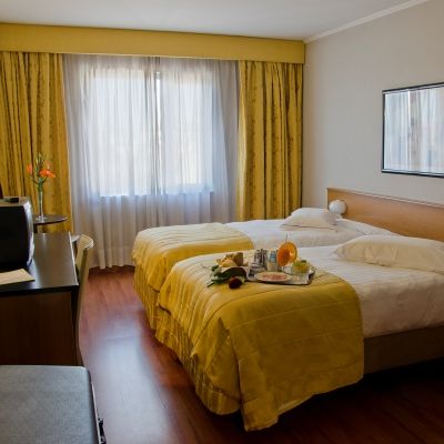 3k Madrid Hotel 4*