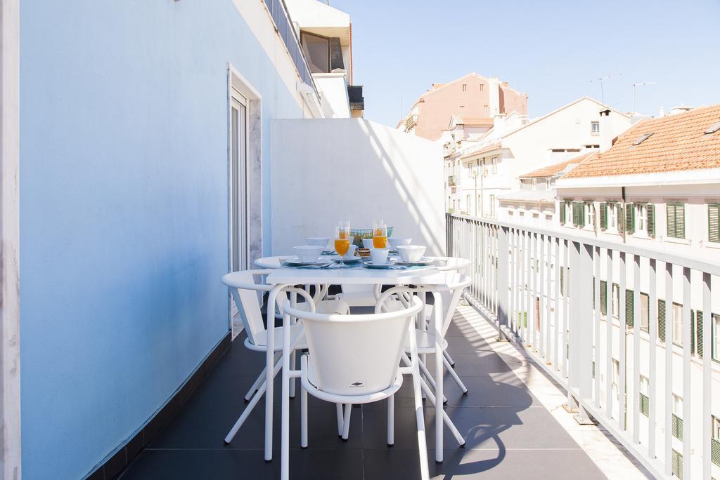 Joivy Joyful 2br With Terrace Nearby Sao Bento Palace *