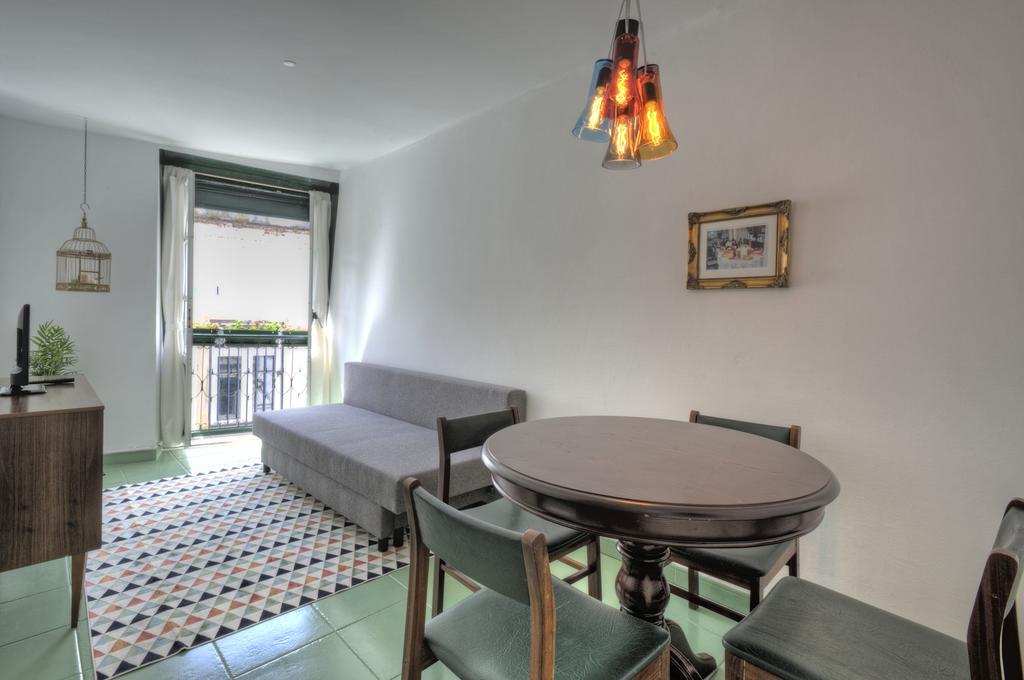 Local In Alfama! Alice Home, Near River