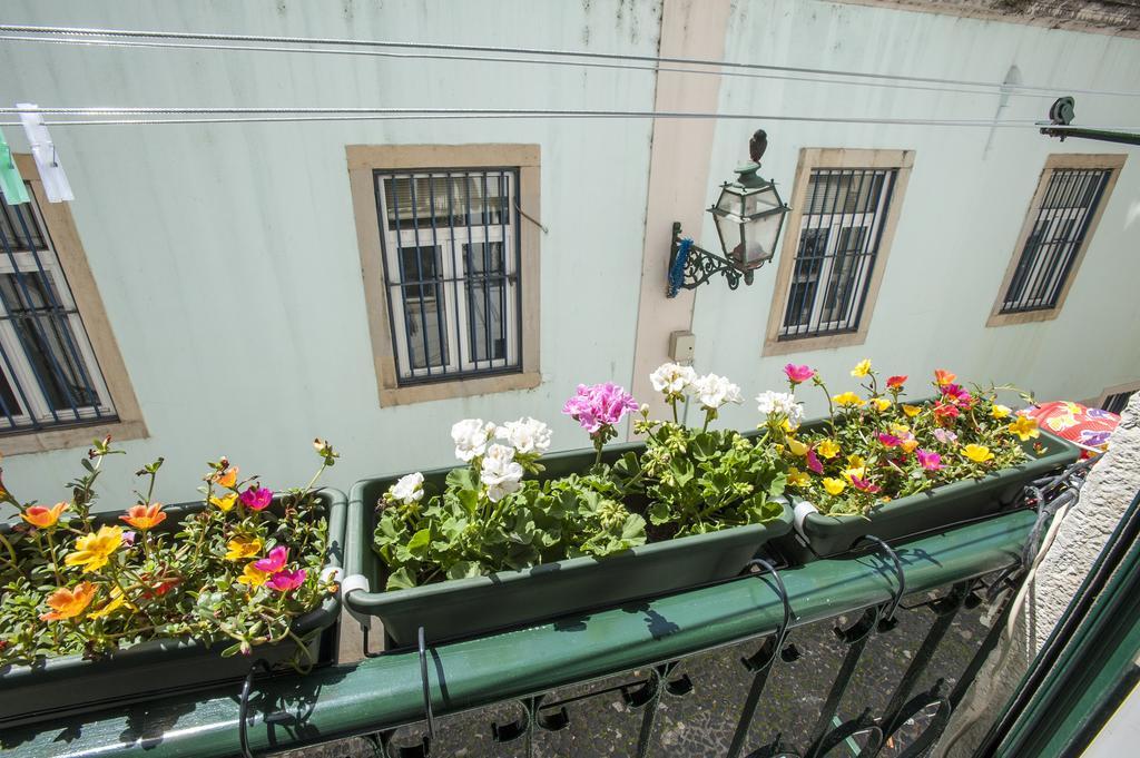Local In Alfama! Alice Home, Near River *
