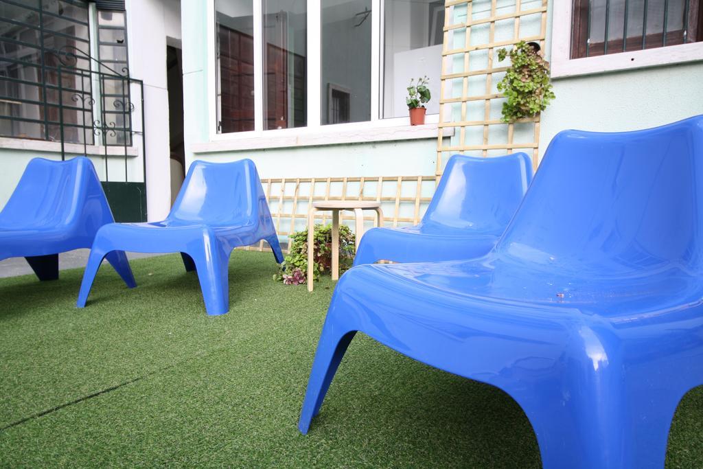 Terrace In For Groups Apartment Lisbon