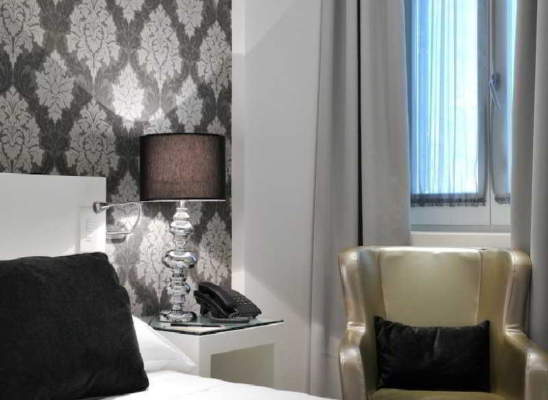 Vincci Baixa Hotel