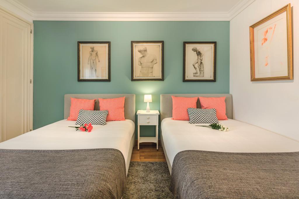 Apartment Sao Bento Gallery Lisbon