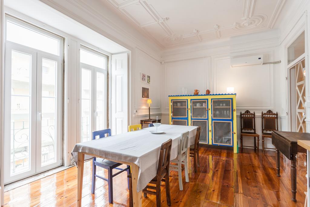 Flh Marques Spacious Flat *