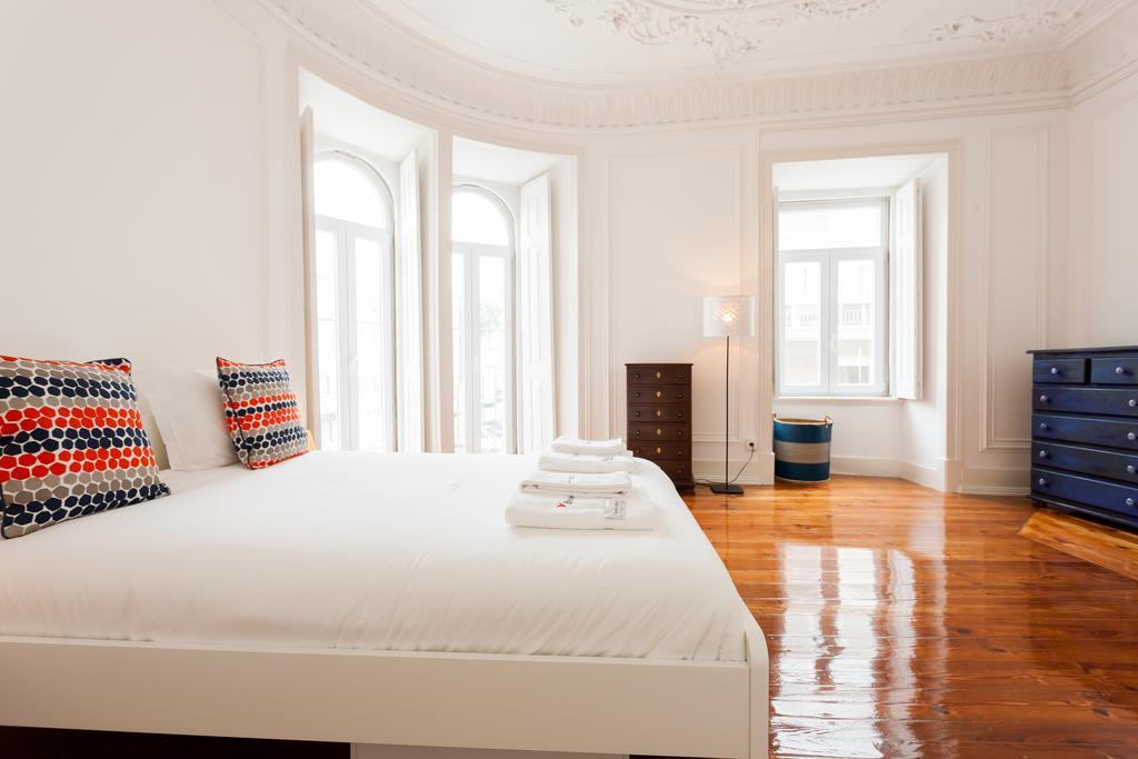 Flh Marques Spacious Flat *