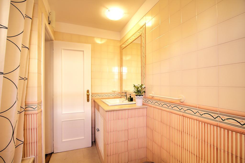Heart Of Bairro Alto-live Like A Local Apartamento Lisboa