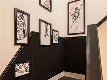 Teatro Boutique & Lisbon